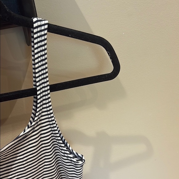 Zara Navy and White Striped Top - Picture 3 of 3